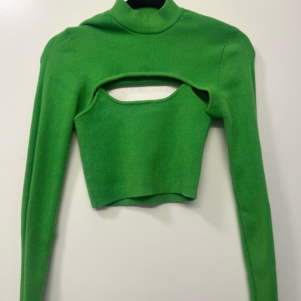 cropped tank top & bolero sweater